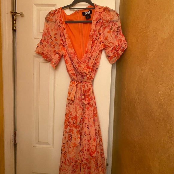 Dkny Dresses & Skirts - Beautiful DKNY Wrap Dress